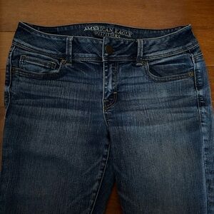 Women’s American Eagle Kick Boot Medium Wash Jeans